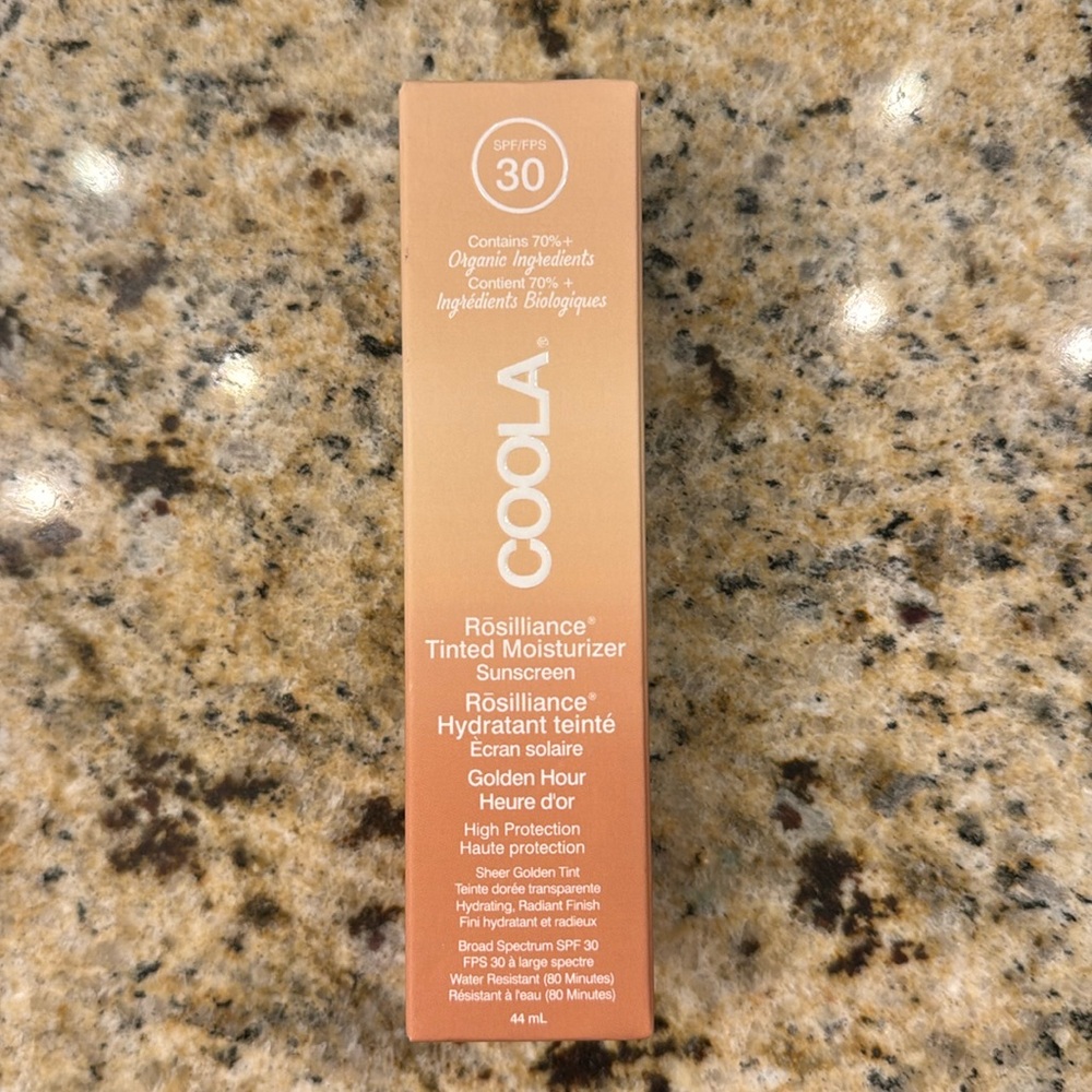 Coola Rosilliance Tinted Moisturizer Organic Sunscreen SPF 30